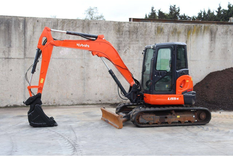 Kubota U55-4 - حفار زحاف: صورة 1 Kubota U55-4 - حفار زحاف: صورة 1