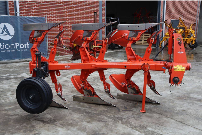 Kuhn Master 102 - محراث: صورة 4 Kuhn Master 102 - محراث: صورة 4