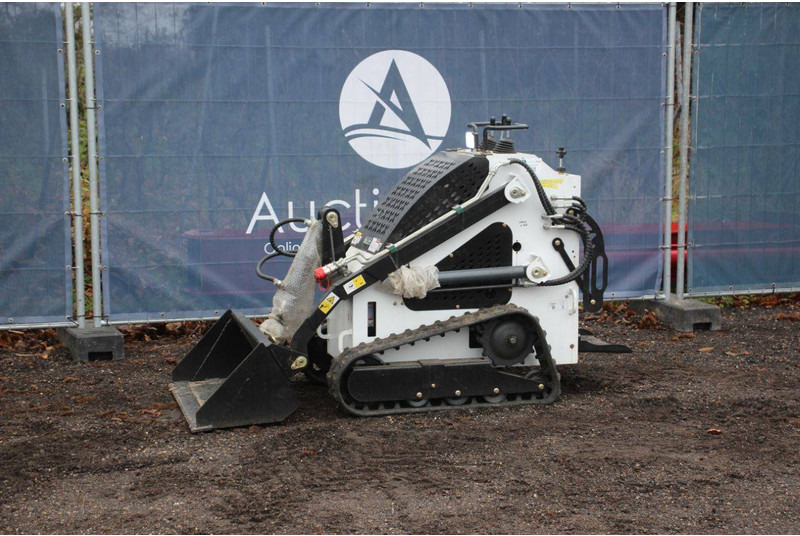 LH T360 - اللودر المجنزر: صورة 1 LH T360 - اللودر المجنزر: صورة 1