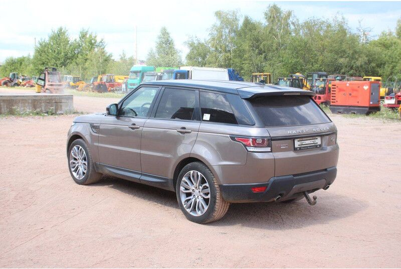Land Rover Range Rover Sport - سيارة دفع رباعي: صورة 3 Land Rover Range Rover Sport - سيارة دفع رباعي: صورة 3