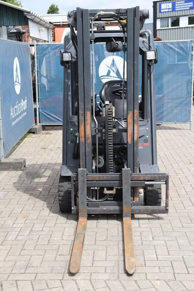 رافعة شوكية كهربائية Linde E14-02: صورة 16