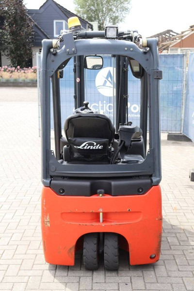 رافعة شوكية كهربائية Linde E14-02: صورة 13