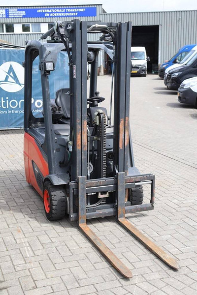 رافعة شوكية كهربائية Linde E14-02: صورة 7