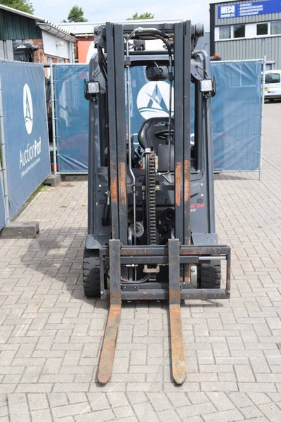 رافعة شوكية كهربائية Linde E14-02: صورة 8