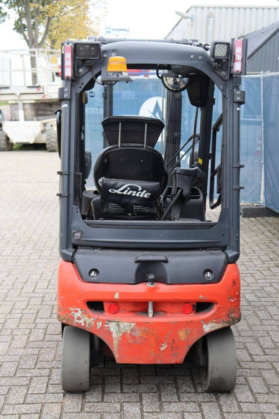 Linde E16P-02 - رافعة شوكية كهربائية: صورة 5 Linde E16P-02 - رافعة شوكية كهربائية: صورة 5