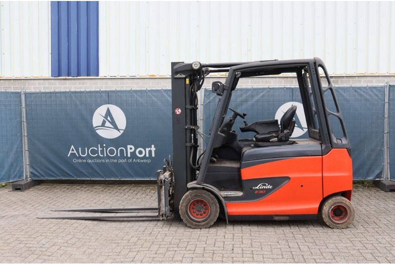 Linde E30HL-01/600 - رافعة شوكية كهربائية: صورة 2 Linde E30HL-01/600 - رافعة شوكية كهربائية: صورة 2
