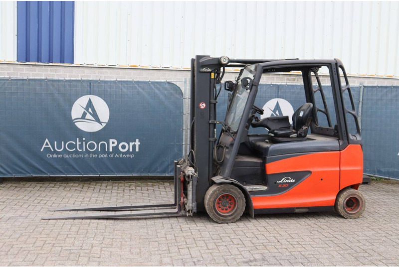 Linde E30HL-01/600 - رافعة شوكية كهربائية: صورة 1 Linde E30HL-01/600 - رافعة شوكية كهربائية: صورة 1