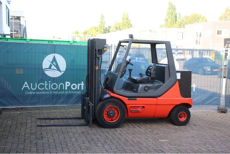 Linde E35P - رافعة شوكية كهربائية: صورة 1 Linde E35P - رافعة شوكية كهربائية: صورة 1
