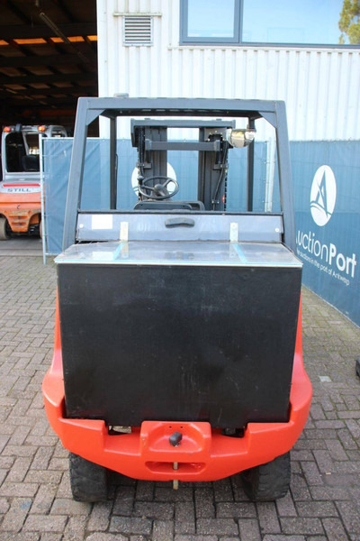 Linde E35P - رافعة شوكية كهربائية: صورة 4 Linde E35P - رافعة شوكية كهربائية: صورة 4