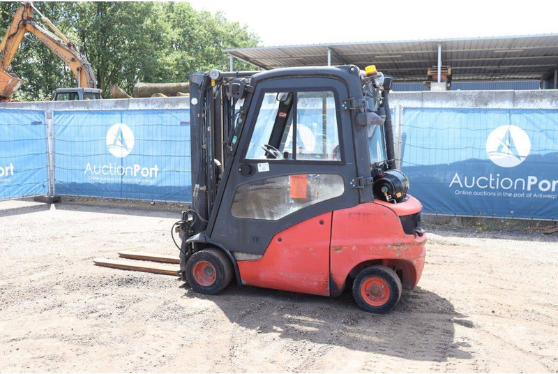 Linde H20 - رافعة شوكية تعمل بالغاز: صورة 3 Linde H20 - رافعة شوكية تعمل بالغاز: صورة 3