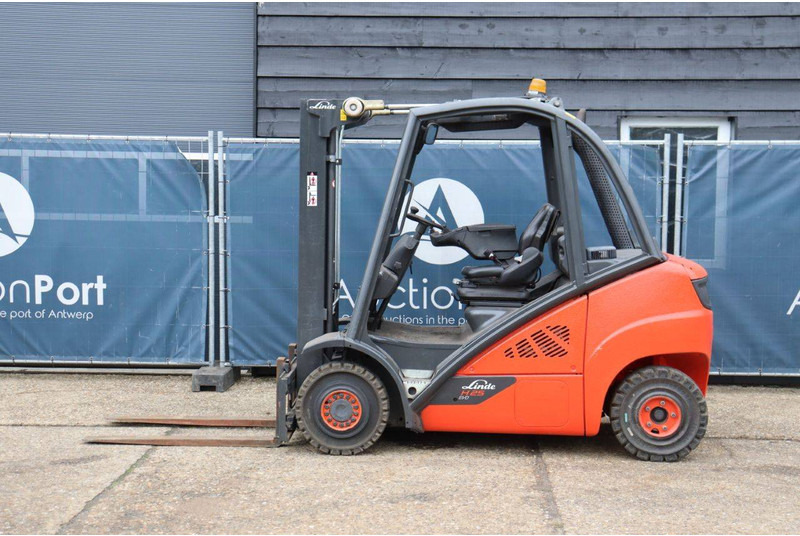 Linde H25D-02 - رافعة شوكية ديزل: صورة 2 Linde H25D-02 - رافعة شوكية ديزل: صورة 2