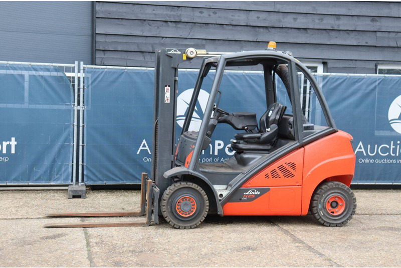 Linde H25D-02 - رافعة شوكية ديزل: صورة 1 Linde H25D-02 - رافعة شوكية ديزل: صورة 1