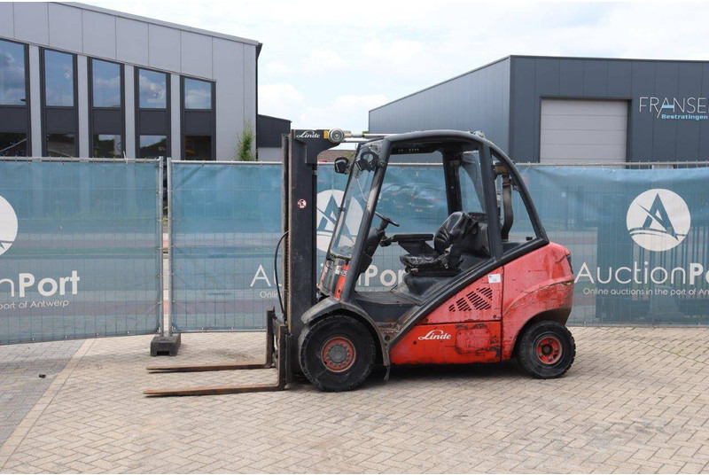 Linde H25D - رافعة شوكية ديزل: صورة 1 Linde H25D - رافعة شوكية ديزل: صورة 1