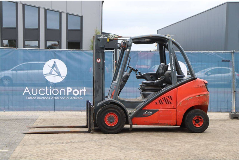 Linde H30D-02 - رافعة شوكية ديزل: صورة 1 Linde H30D-02 - رافعة شوكية ديزل: صورة 1