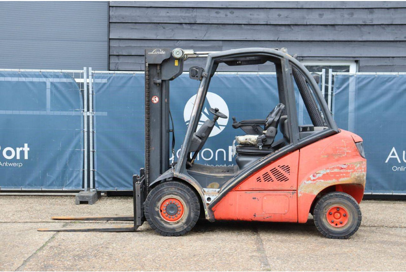 Linde H30D - رافعة شوكية ديزل: صورة 2 Linde H30D - رافعة شوكية ديزل: صورة 2