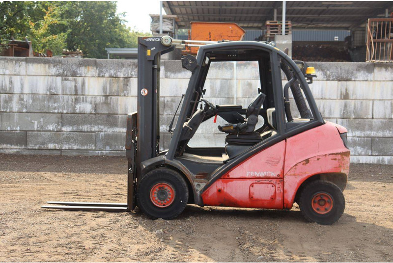 Linde H30D - رافعة شوكية ديزل: صورة 2 Linde H30D - رافعة شوكية ديزل: صورة 2