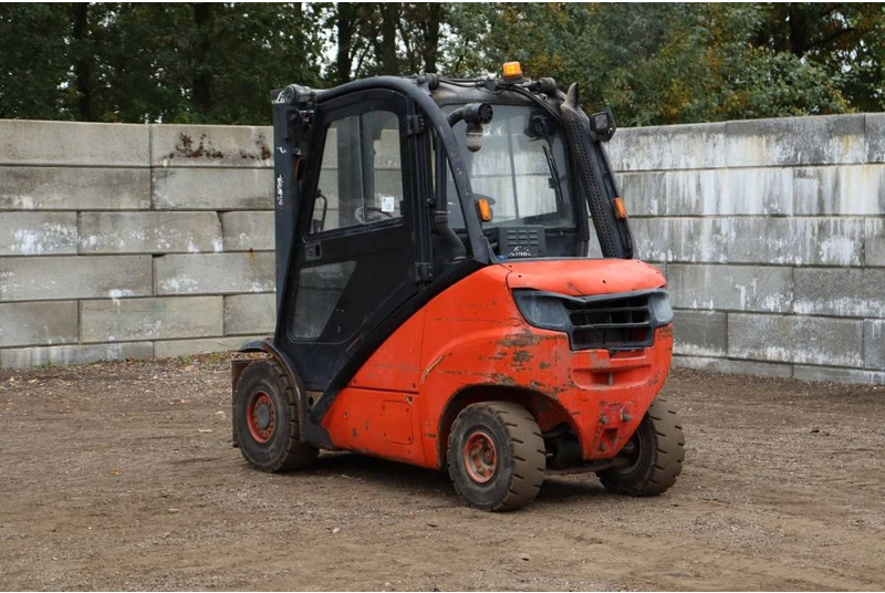 Linde H30D - رافعة شوكية ديزل: صورة 4 Linde H30D - رافعة شوكية ديزل: صورة 4