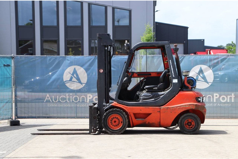 Linde H30T-03 - رافعة شوكية تعمل بالغاز: صورة 2 Linde H30T-03 - رافعة شوكية تعمل بالغاز: صورة 2