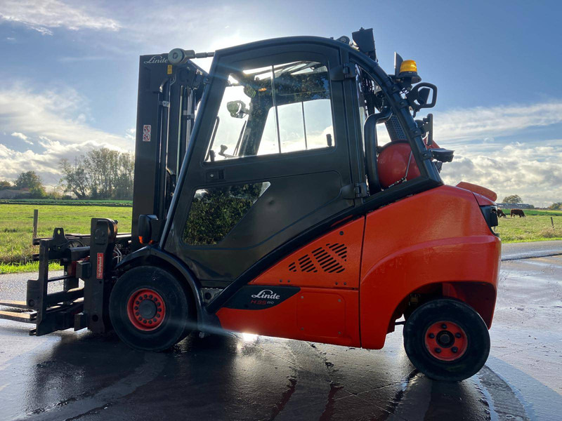 Linde H35T-02 - رافعة شوكية تعمل بالغاز: صورة 3 Linde H35T-02 - رافعة شوكية تعمل بالغاز: صورة 3