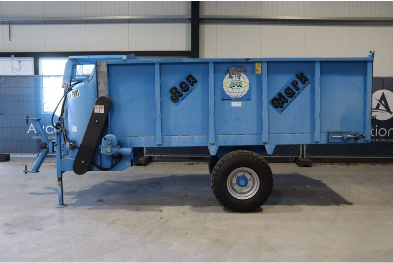 MARK R301 - آلة رش السماد الطبيعي: صورة 3 MARK R301 - آلة رش السماد الطبيعي: صورة 3