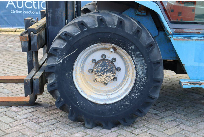 رافعة شوكية للأرض الوعرة Manitou M 50-4: صورة 13