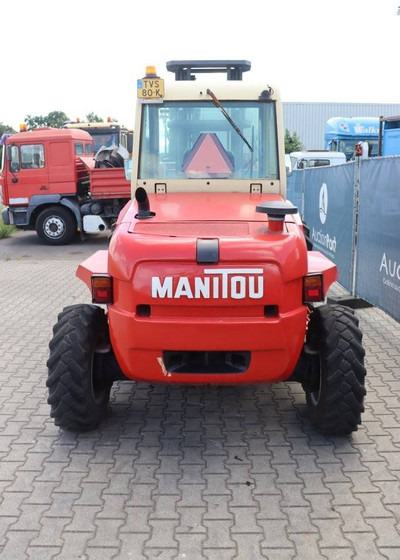 Manitou M30-4 - رافعة شوكية للأرض الوعرة: صورة 4 Manitou M30-4 - رافعة شوكية للأرض الوعرة: صورة 4