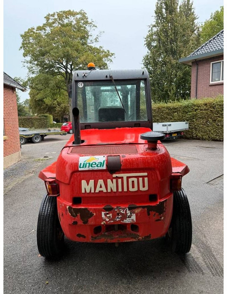 Manitou MC30D - رافعة شوكية ديزل: صورة 4 Manitou MC30D - رافعة شوكية ديزل: صورة 4