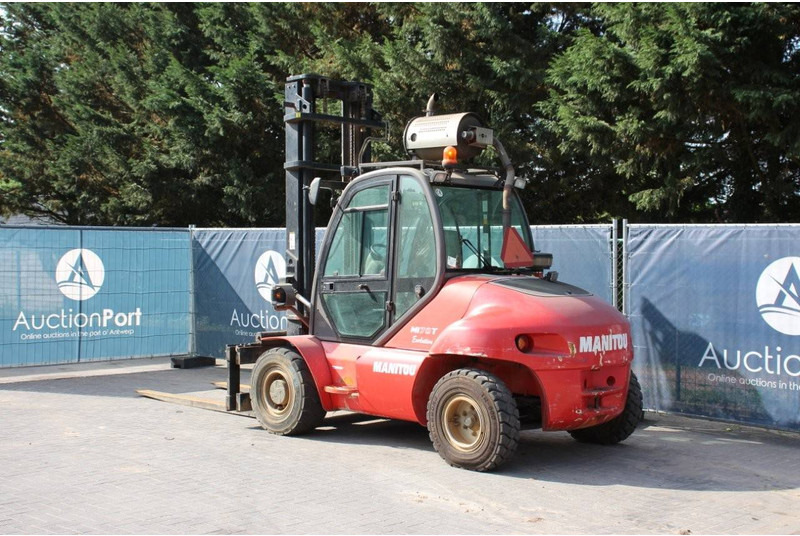 Manitou MI 70 T - رافعة شوكية للأرض الوعرة: صورة 3 Manitou MI 70 T - رافعة شوكية للأرض الوعرة: صورة 3