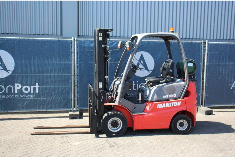 Manitou MI18G - رافعة شوكية تعمل بالغاز: صورة 1 Manitou MI18G - رافعة شوكية تعمل بالغاز: صورة 1