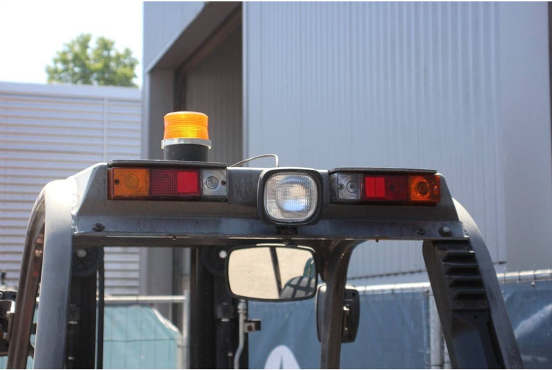 رافعة شوكية تعمل بالغاز Manitou MI18G: صورة 18