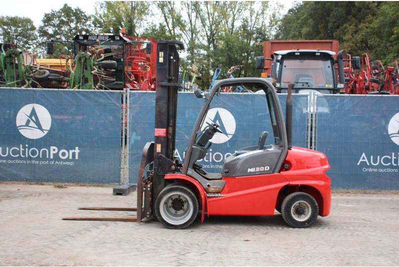Manitou MI30D - رافعة شوكية ديزل: صورة 2 Manitou MI30D - رافعة شوكية ديزل: صورة 2