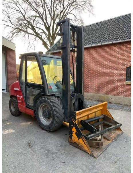 Manitou MSI30 - رافعة شوكية ديزل: صورة 3 Manitou MSI30 - رافعة شوكية ديزل: صورة 3