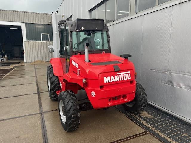 Manitou MX 304 P ST3A - رافعة شوكية للأرض الوعرة: صورة 4 Manitou MX 304 P ST3A - رافعة شوكية للأرض الوعرة: صورة 4