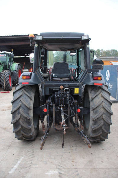 Massey Ferguson MF 4455 - جرار: صورة 4 Massey Ferguson MF 4455 - جرار: صورة 4