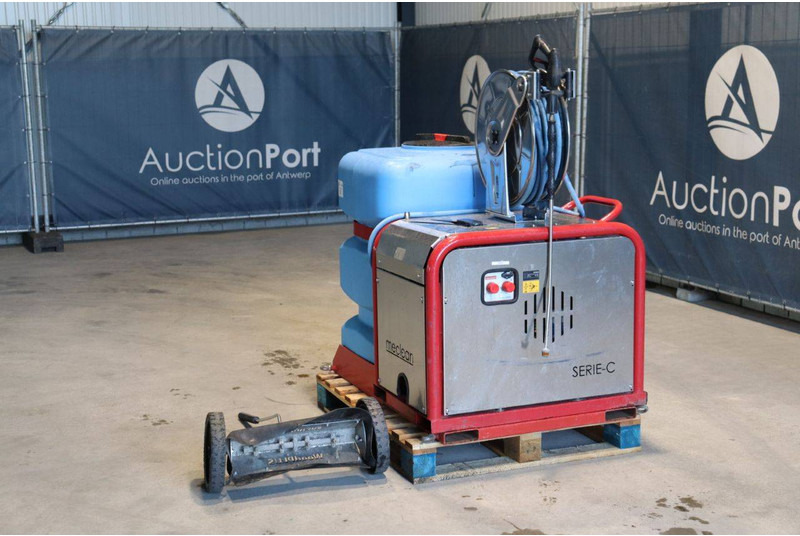 Meclean SERIE-CFB LiPoi4 24V - ماكينة غسيل ضغط عالي: صورة 4 Meclean SERIE-CFB LiPoi4 24V - ماكينة غسيل ضغط عالي: صورة 4