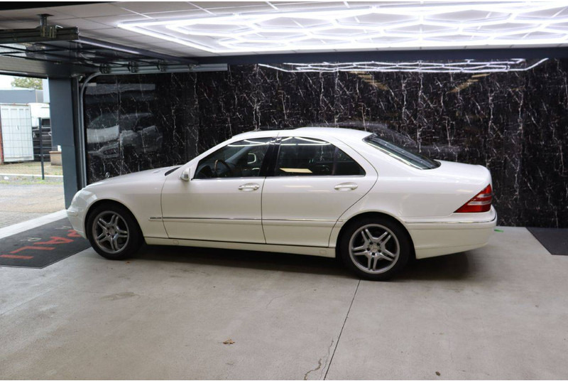Mercedes-Benz S-Klasse S320 - سيدان: صورة 3 Mercedes-Benz S-Klasse S320 - سيدان: صورة 3
