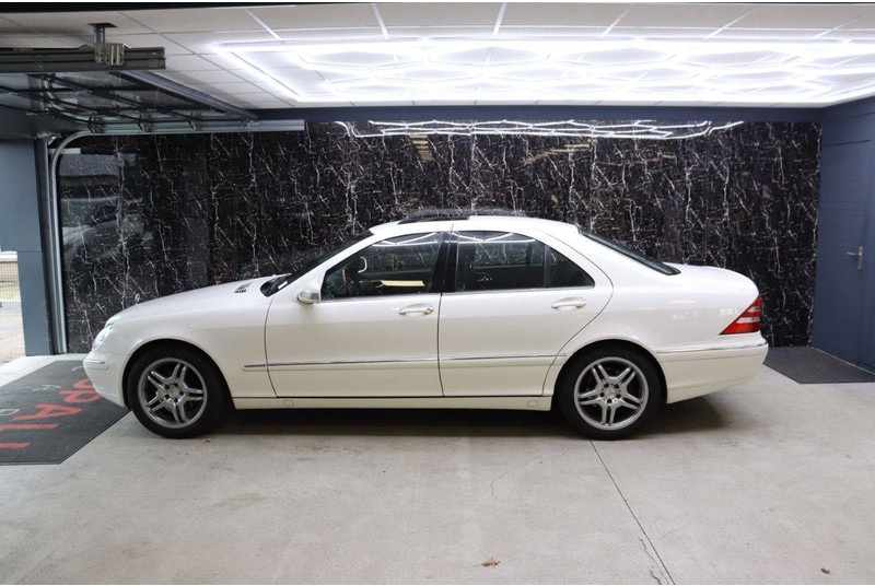 Mercedes-Benz S-Klasse S320 - سيدان: صورة 2 Mercedes-Benz S-Klasse S320 - سيدان: صورة 2