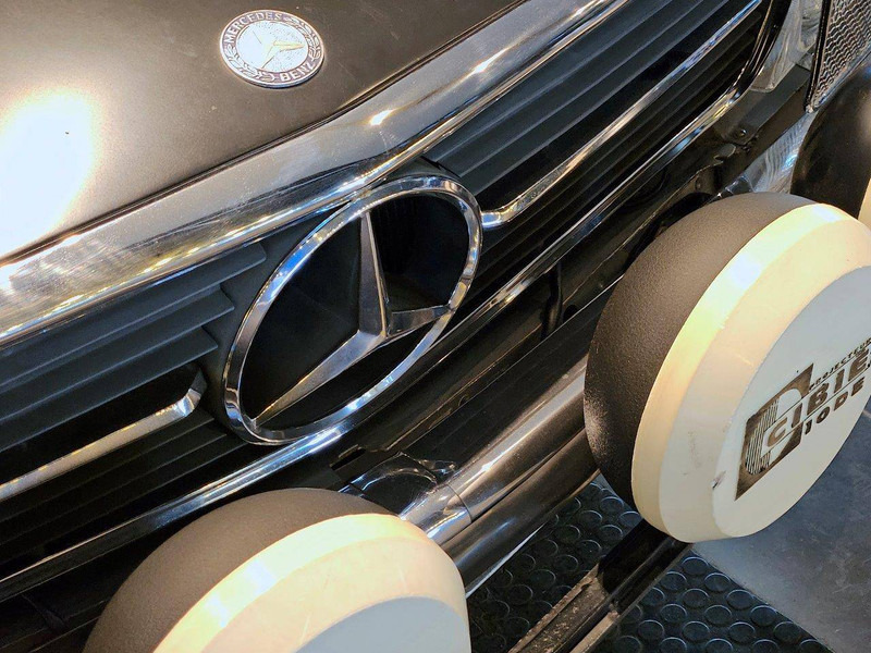 Mercedes-Benz SLC (C107) _ 450 5.0 - سيارة: صورة 4 Mercedes-Benz SLC (C107) _ 450 5.0 - سيارة: صورة 4
