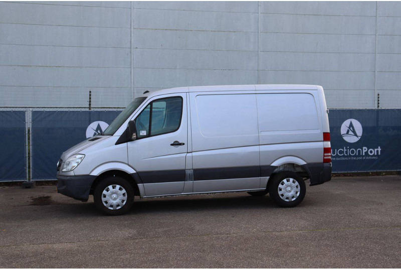 Mercedes-Benz Sprinter - فان: صورة 1 Mercedes-Benz Sprinter - فان: صورة 1
