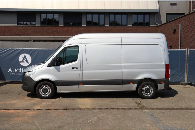 Mercedes-Benz Sprinter - فان: صورة 2 Mercedes-Benz Sprinter - فان: صورة 2