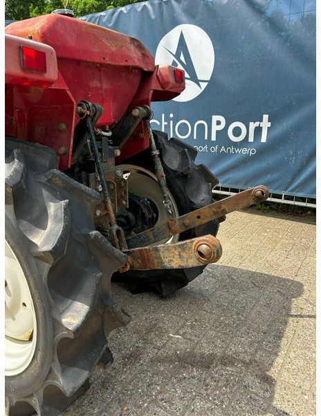 Mitsubishi MT165 - جرار: صورة 5 Mitsubishi MT165 - جرار: صورة 5