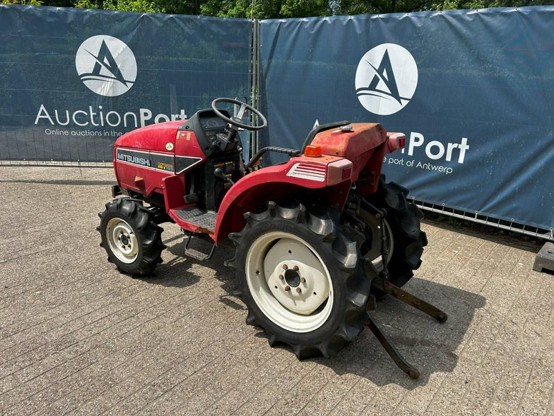 Mitsubishi MT165 - جرار: صورة 2 Mitsubishi MT165 - جرار: صورة 2