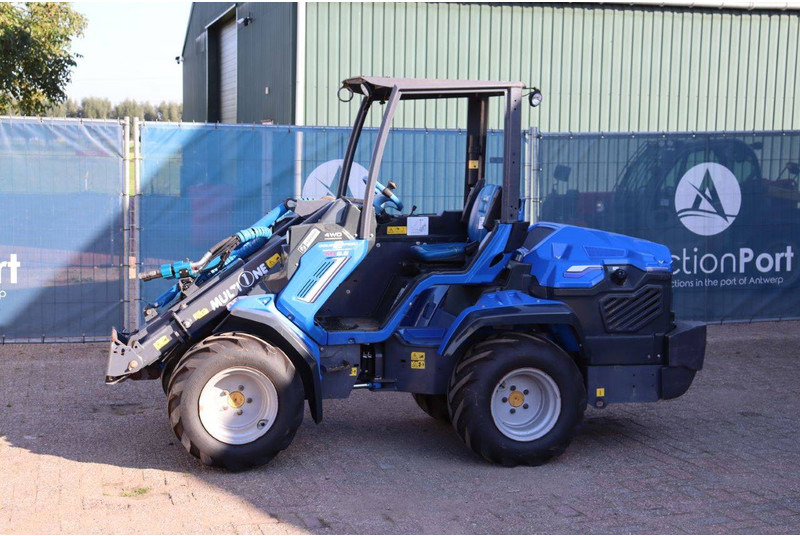 MultiOne 9.5 - اللودر بعجل: صورة 1 MultiOne 9.5 - اللودر بعجل: صورة 1