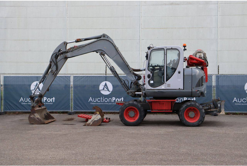 Neuson 9503 WD - حفارة دولاب: صورة 3 Neuson 9503 WD - حفارة دولاب: صورة 3