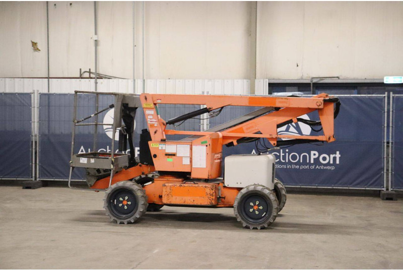 Niftylift HR12DE - شاحنة ذراع مفصلي: صورة 3 Niftylift HR12DE - شاحنة ذراع مفصلي: صورة 3