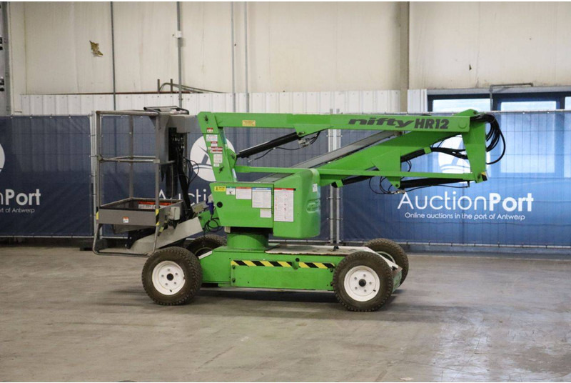 Niftylift HR12NE - شاحنة ذراع مفصلي: صورة 3 Niftylift HR12NE - شاحنة ذراع مفصلي: صورة 3