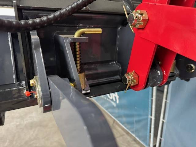 جديدة اللودر المجنزر Nuoman NM-SLD380: صورة 12