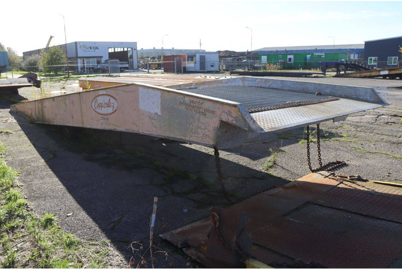 Onbekend - نصف مقطورة لنقل الحاويات: صورة 5 Onbekend - نصف مقطورة لنقل الحاويات: صورة 5