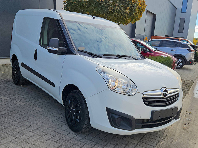 Opel Combo 1.3 CDTI - فان: صورة 5 Opel Combo 1.3 CDTI - فان: صورة 5