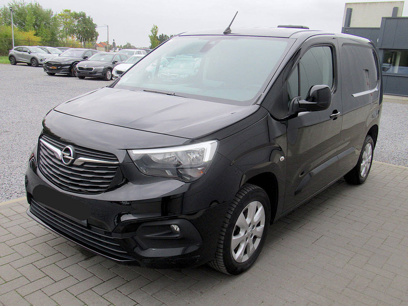 Opel Combo 1.5 D Automatic - فان: صورة 1 Opel Combo 1.5 D Automatic - فان: صورة 1